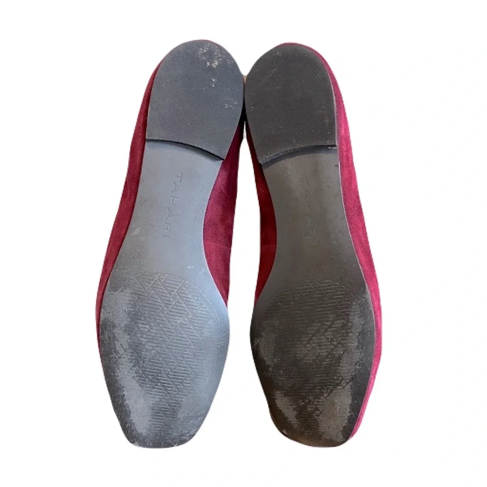 Tahari ‘Clementine’ Burgundy Suede Smoking Slipper Loafers, Size 7